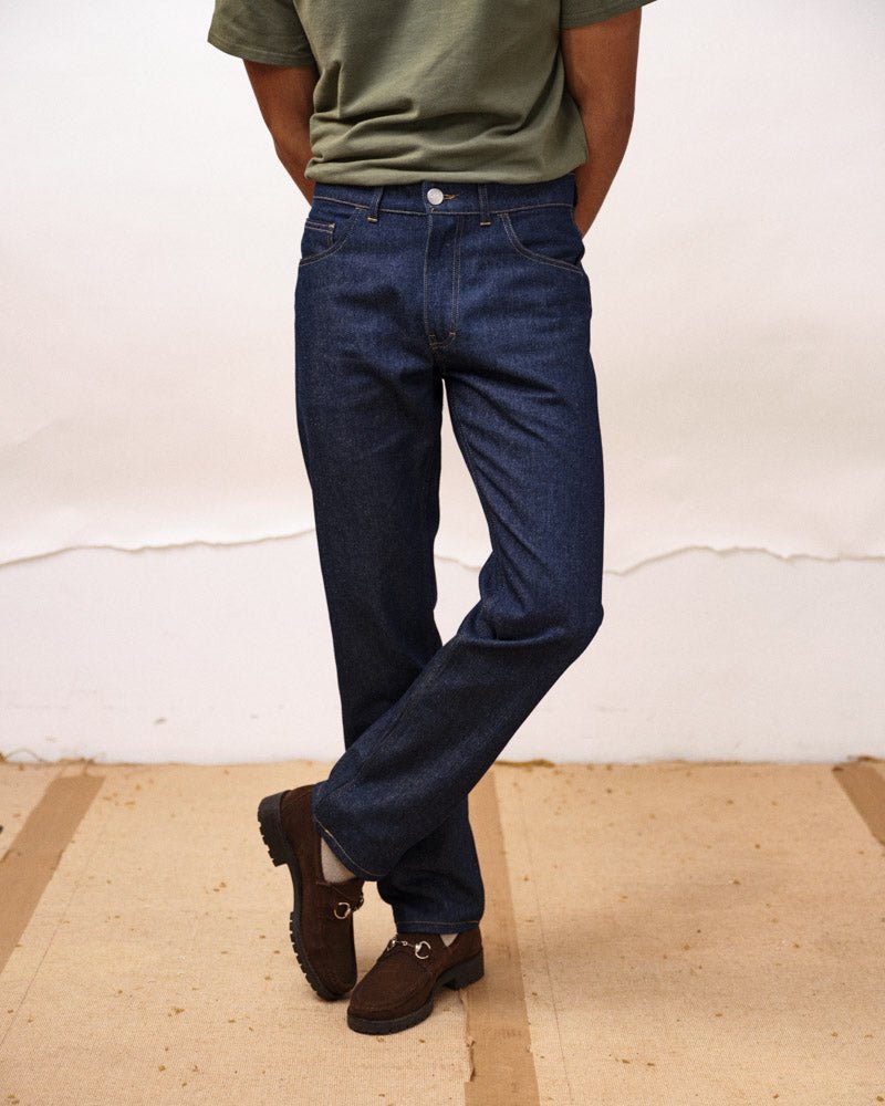 Jeans homme Felipe bleu brut coupe droite sans coutures côté