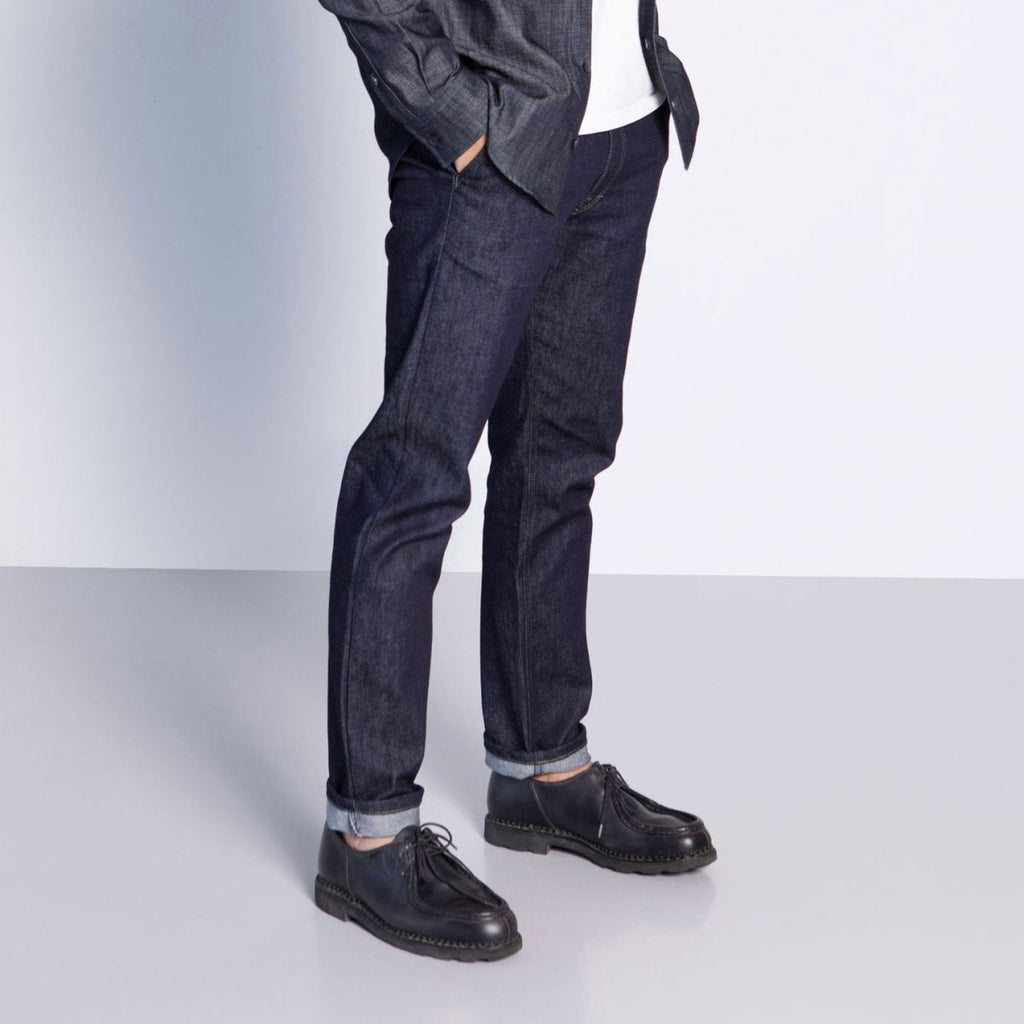 Chino en jeans bleu brut fil vert coupe droite fuselée fabriqué en France