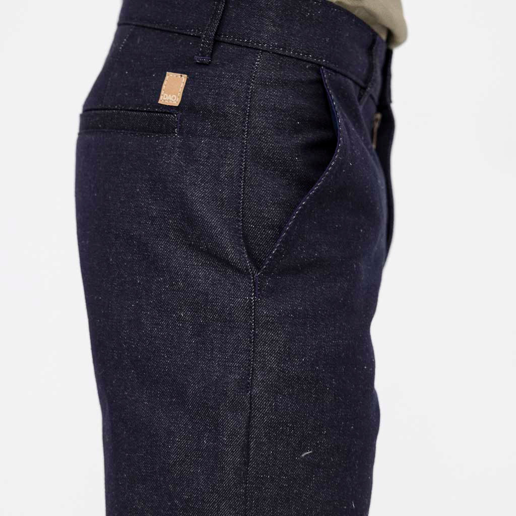 Pantalon chino lin bleu brut homme made in france detail poche italienne