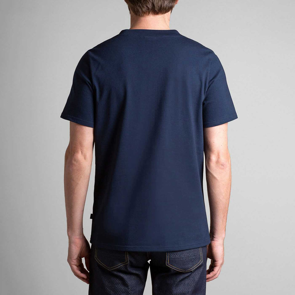 Tshirt pour homme Dao Col V bleu marine manche courte vue de dos made in France