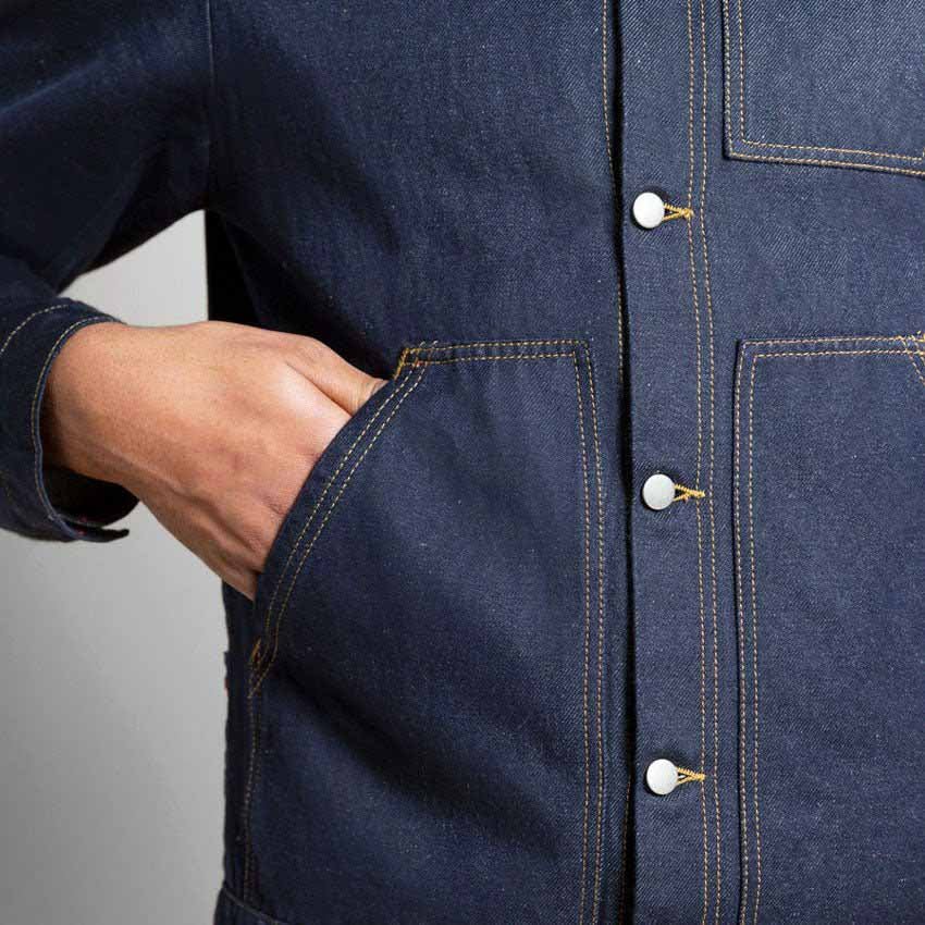 Detail poche veste pour homme en jeans brut Dao en lin made in France